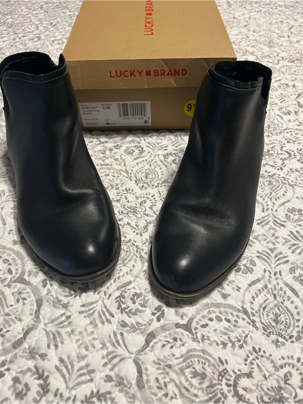Lucky Brand Black Leather Ankle Booties
